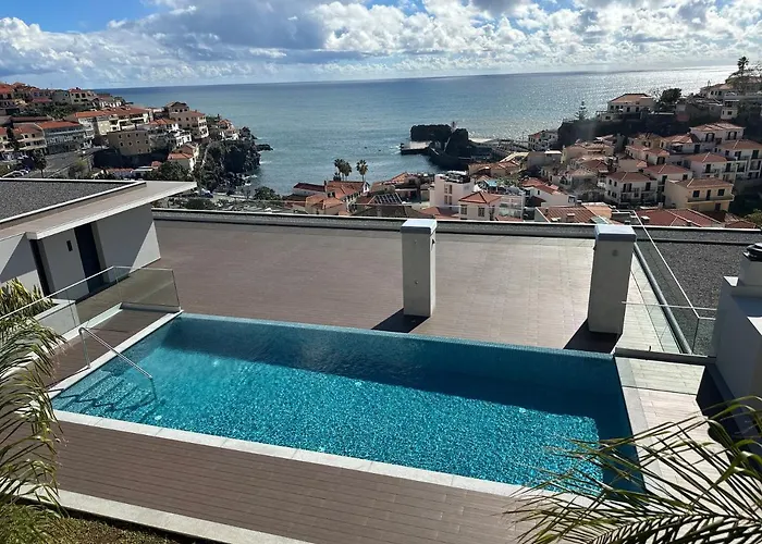Deluxe Bay View